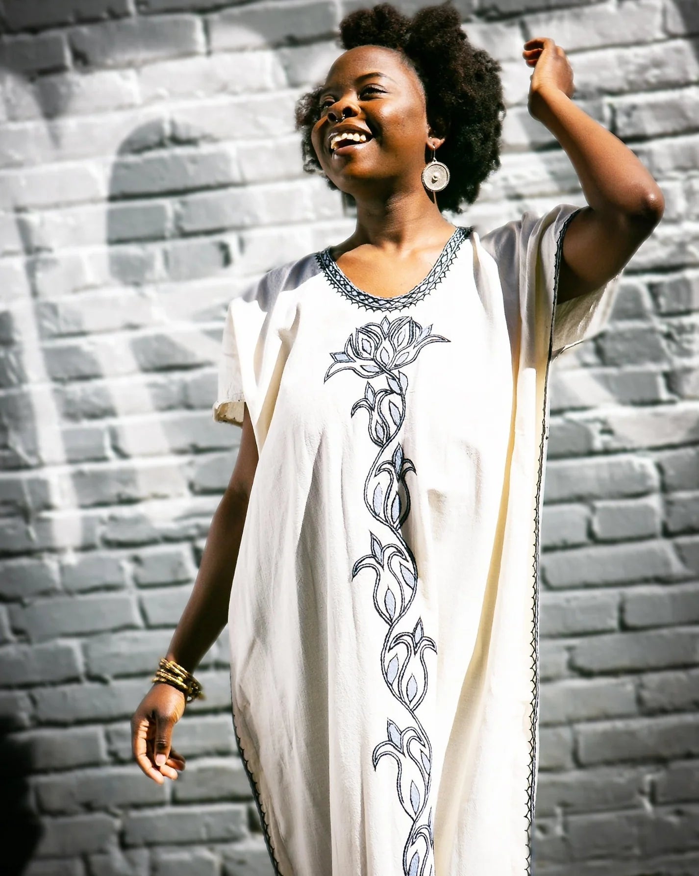 dresss-and-caftan-195214.webp?