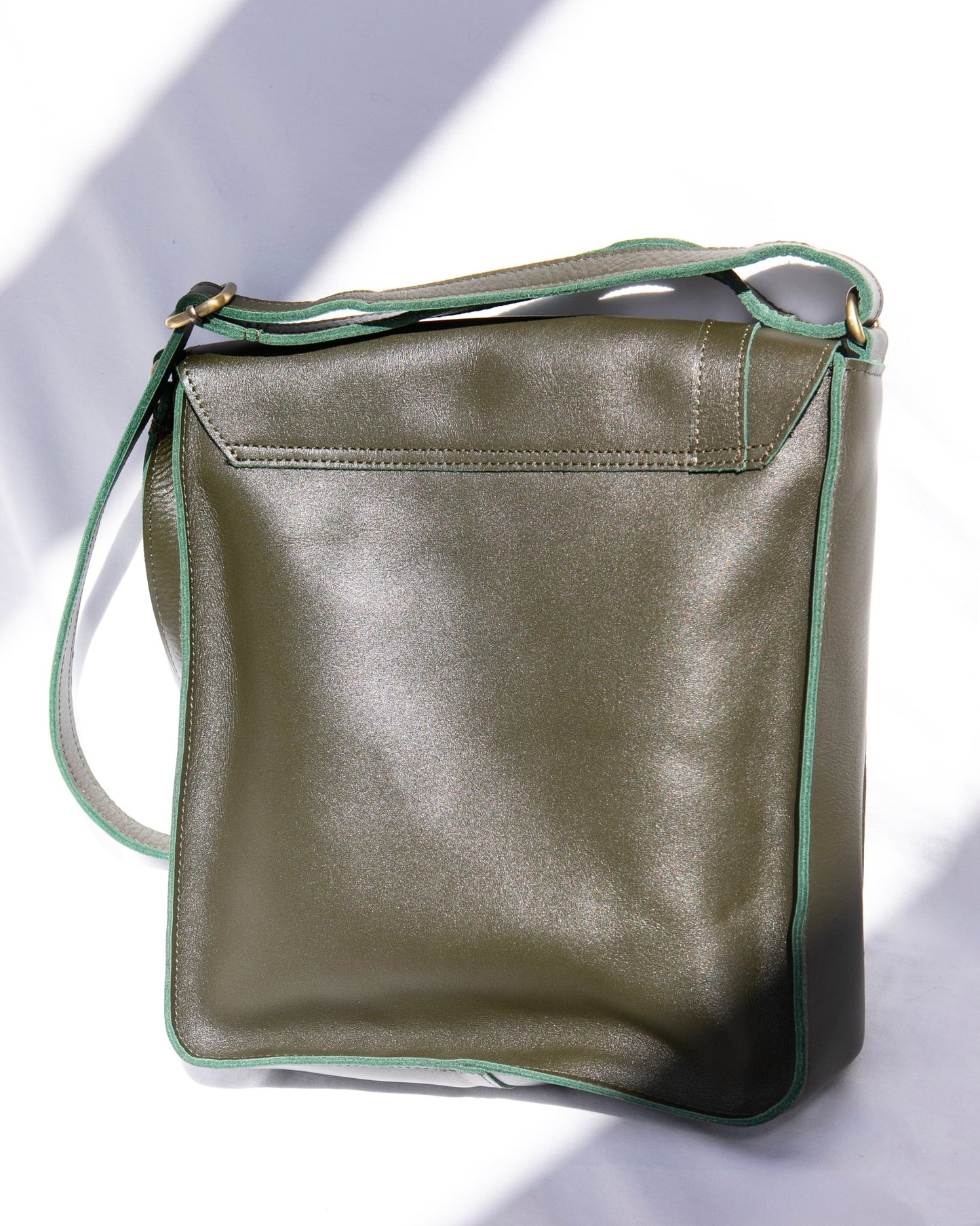 Handcrafted Green Leather Crossbody Bag | Stylish & Durable Everyday - Kelem Shop