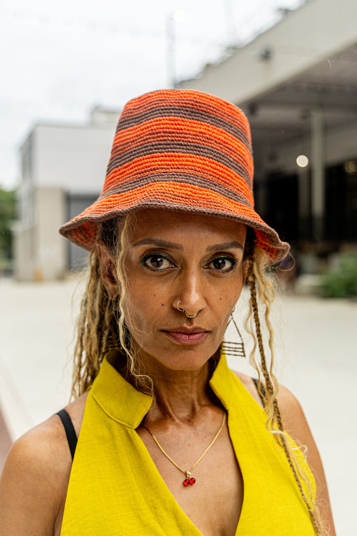 Konso Crochet Bucket Hat – Sunset Orange & Deep Brown Cotton