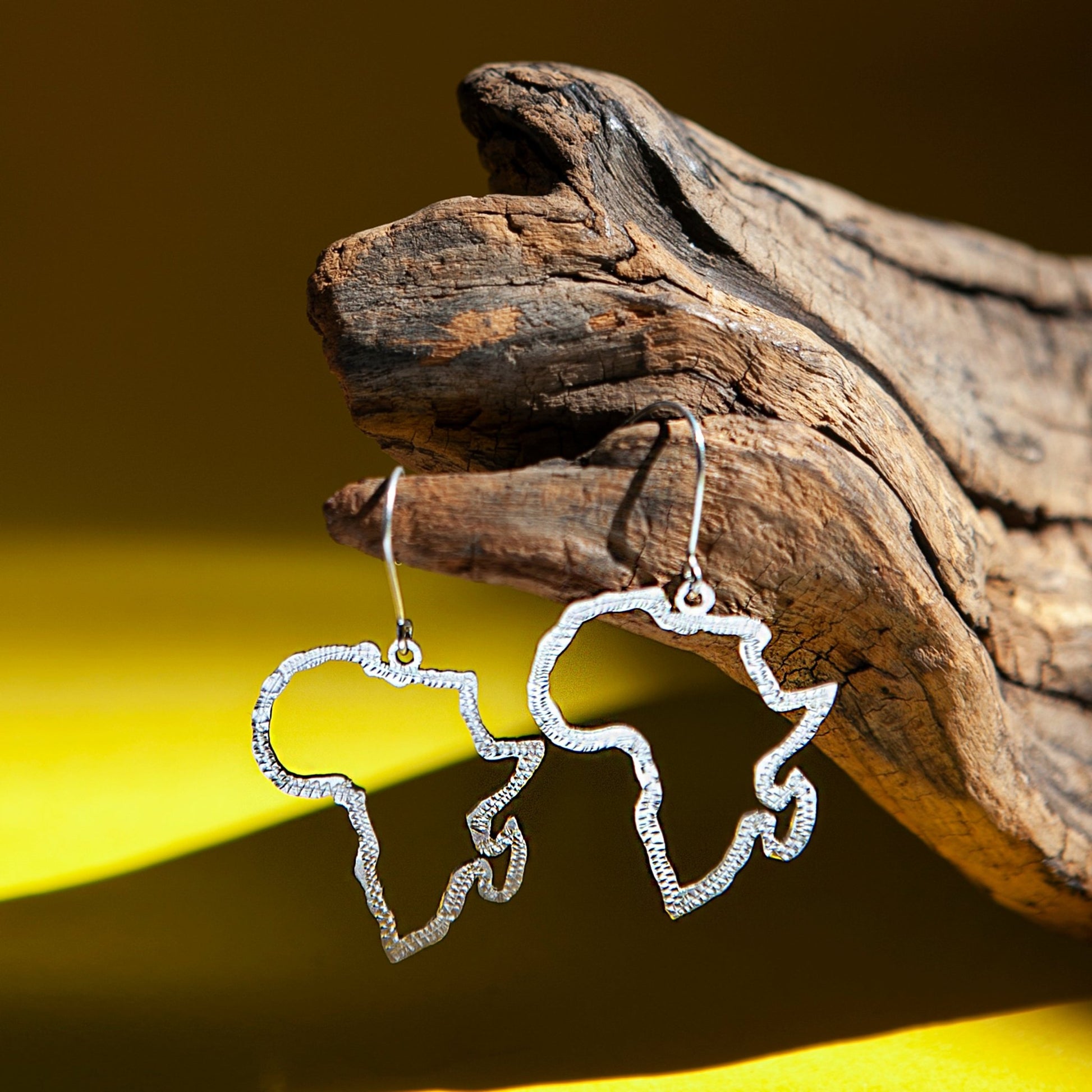 Africa Silhouette Silver Drop Earrings - Kelem Shop