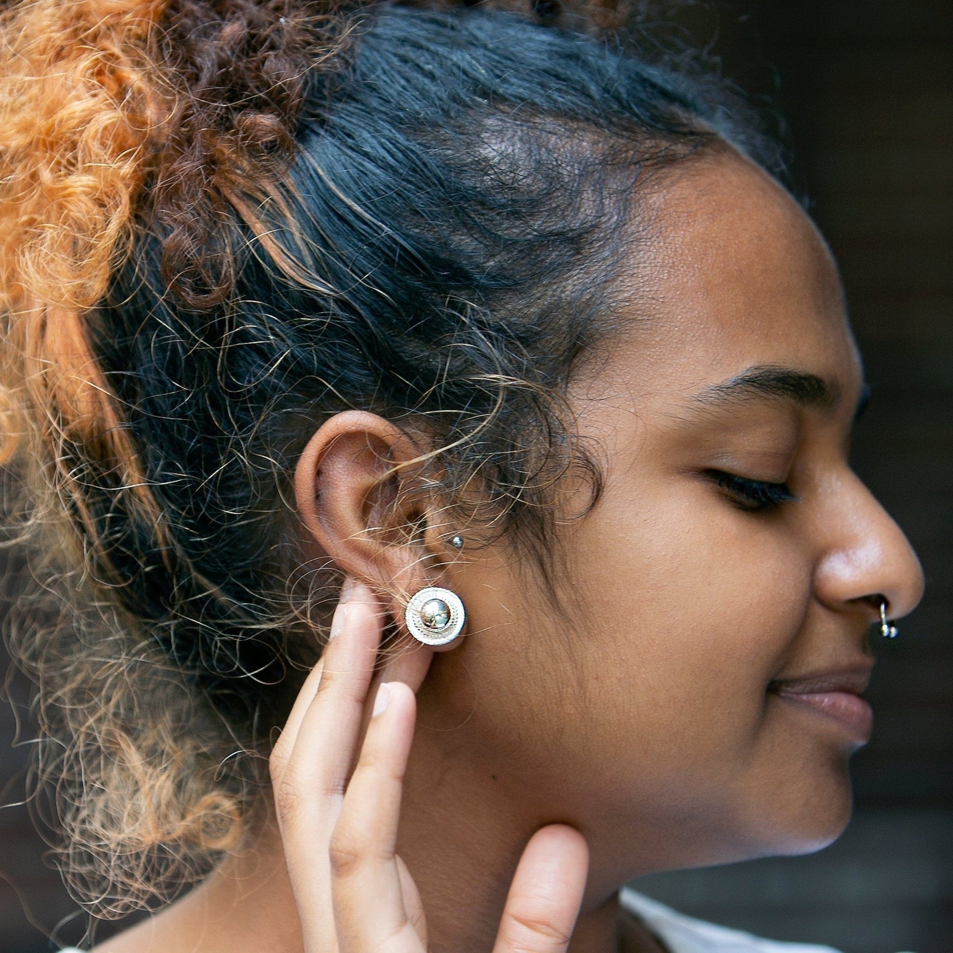 Silver Stud Earrings - ጎባጎብ (Gobagob) Rounded Edge - Kelem Shop